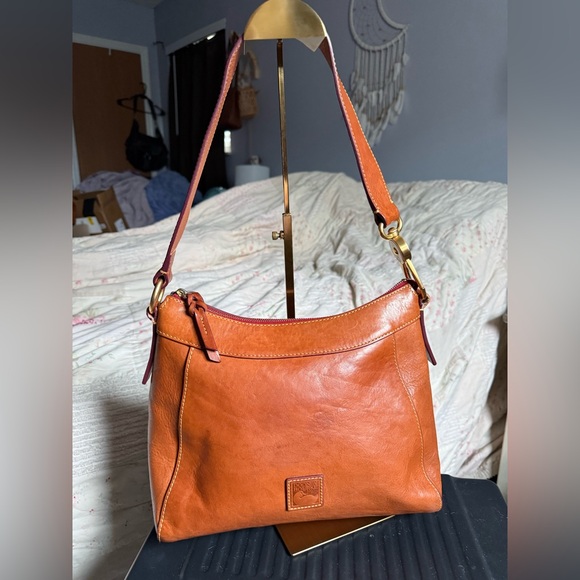 Dooney & Bourke Florentine Large Cassidy Hobo in Natural Leather - Picture 15 of 16